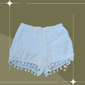 ✨ Me N U Girls White Pom Pom Short Size Small.